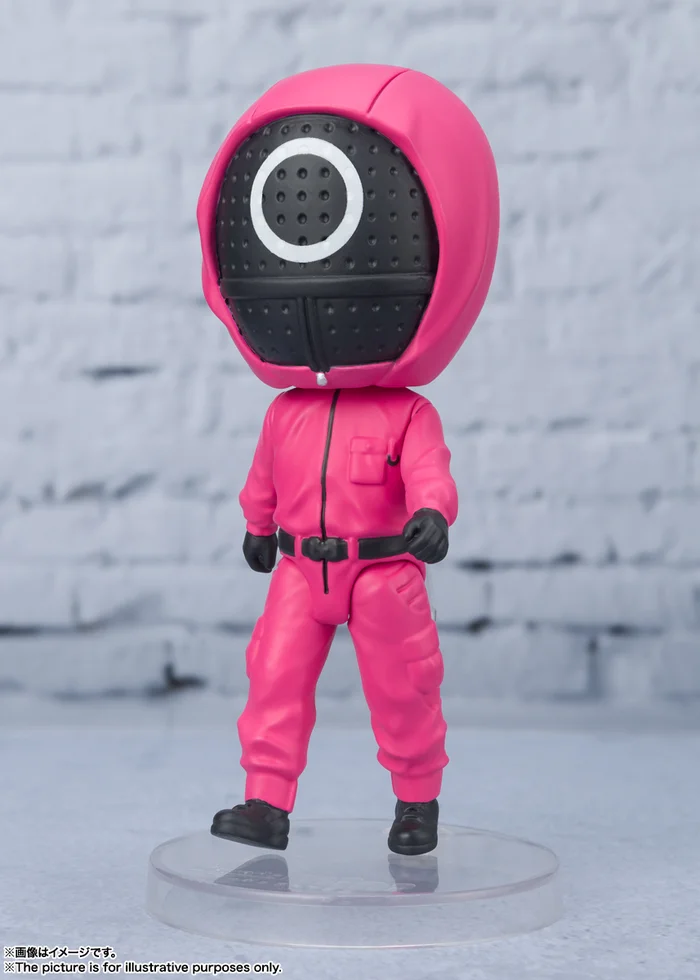 Bandai Figuarts Mini Squid Game Masked Worker 5 Bandai Figuarts Mini Squid Game Masked Worker - Image 3
