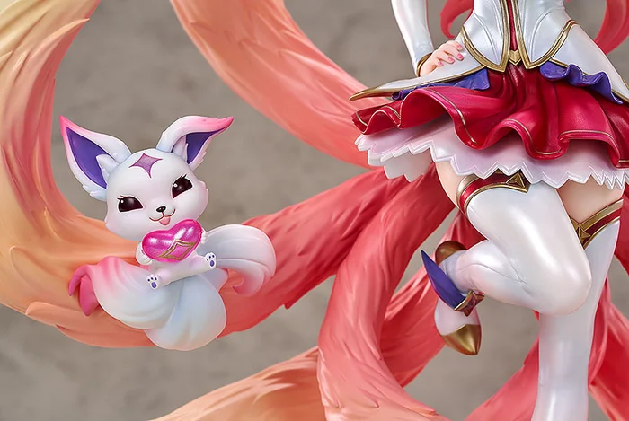 League Of Legends Star Guardian Ahri 1/7 Scale Figure 7 League Of Legends Star Guardian Ahri 1/7 Scale Figure - Image 5