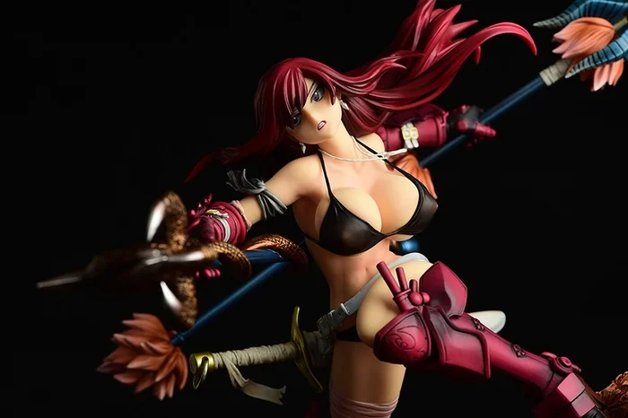 Fairy Tail Erza Scarlet: The Knight Ver. Another Color Crimson Armor 1/6 Scale Figure (Re-run) 8 Fairy Tail Erza Scarlet: The Knight Ver. Another Color Crimson Armor 1/6 Scale Figure (Re-run) - Image 6
