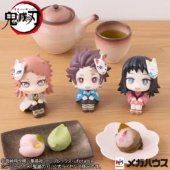 MegaHouse Look Up Series Demon Slayer: Kimetsu No Yaiba Sabito & Makomo W/ Bonus Cushion -Doll Toy Shop 554d93b31c95486b8964bf89ae60d0fa.jpg