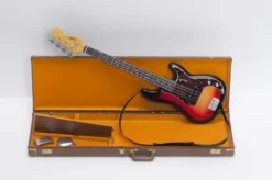 Fender The Best Collection: 1962 Precision Bass & Tolex Case 1/8th Scale Model -Doll Toy Shop 82b11d3676ef43bcb94f0bff9aed182a.jpg