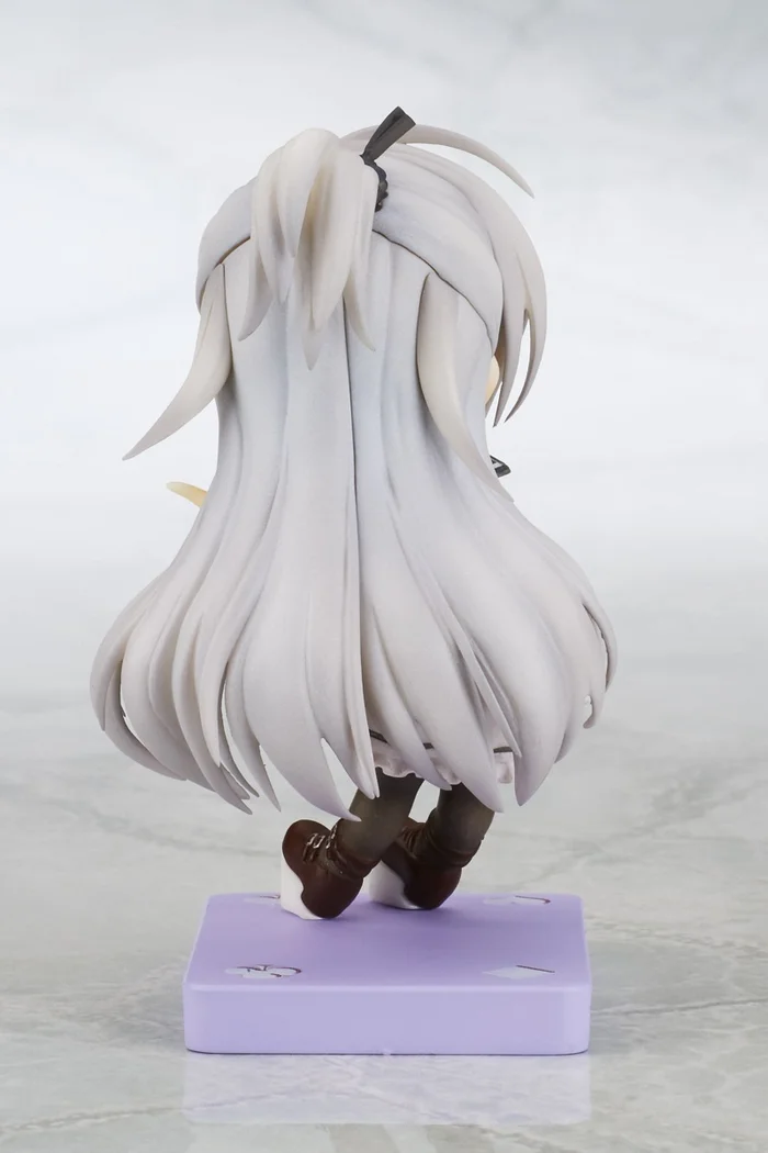 Choco Sta Dracu-Riot! Erina Plegovna Aveen Figure & Smartphone Stand 5 Choco Sta Dracu-Riot! Erina Plegovna Aveen Figure & Smartphone Stand - Image 3